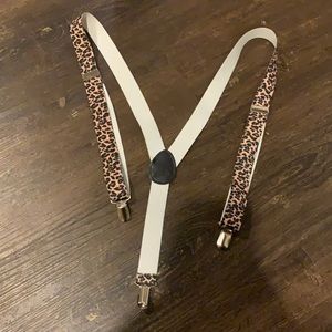 ❗️cheetah print suspenders